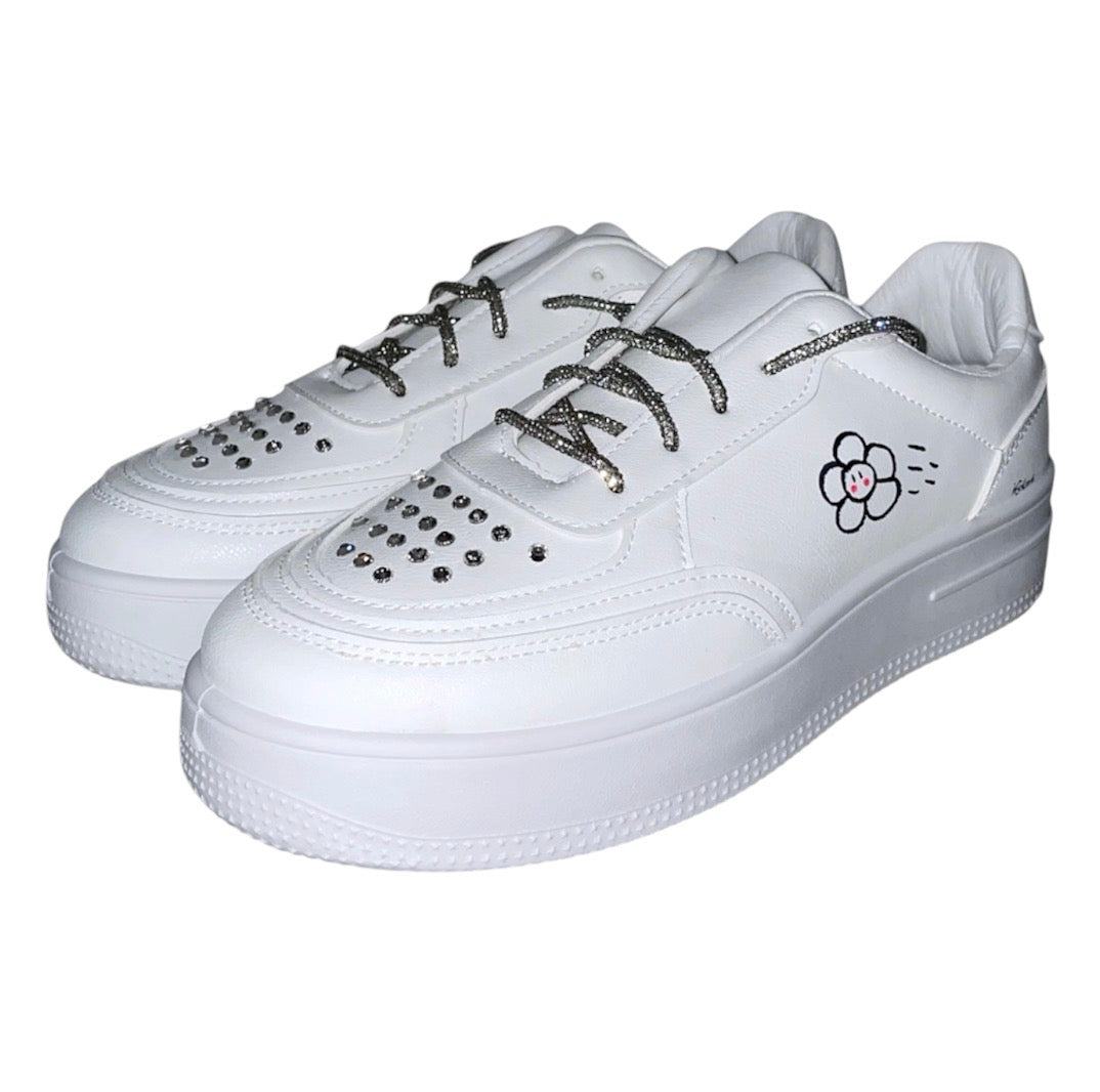 white-sneakers-women-blackflower-whiteflower.flower-silver-cutedesign-cute-cuteshoes-design-glitter-rhinestones-sparkleshoe